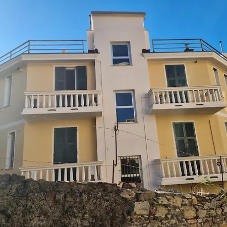 House Leomar Di Sara Maison d'hôtes